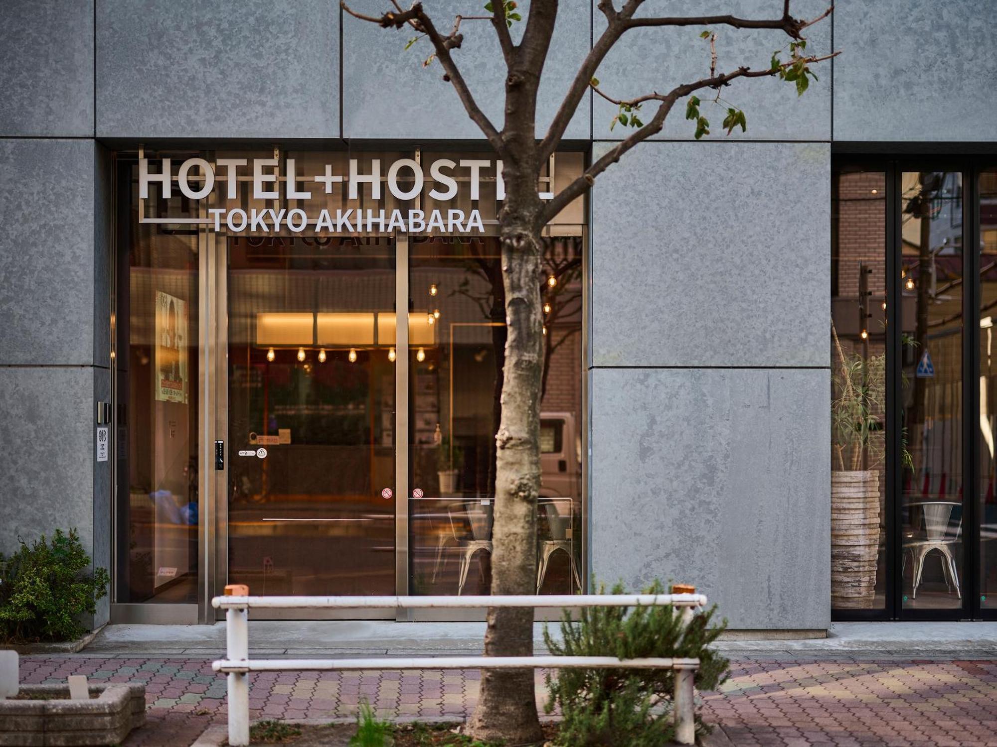 Hotel Plus Hostel Tokyo Akihabara Exteriör bild