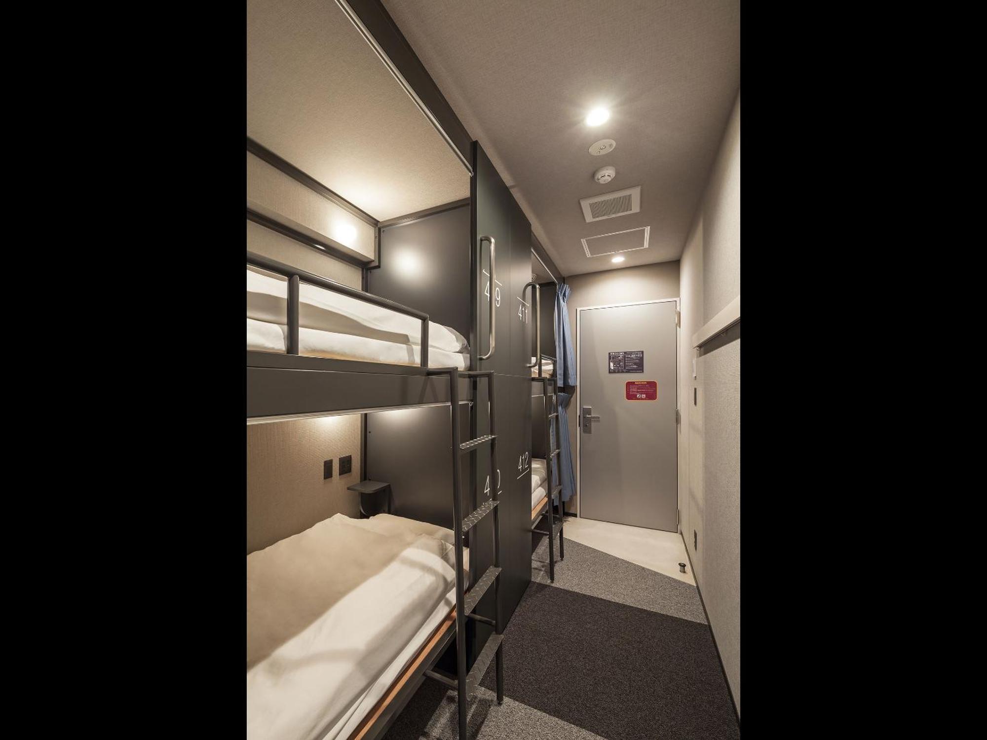 Hotel Plus Hostel Tokyo Akihabara Exteriör bild